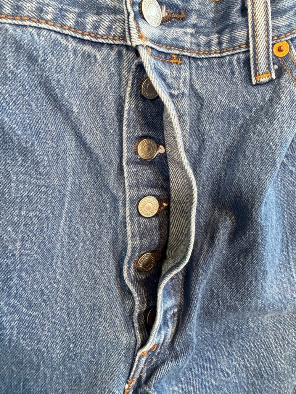 Vintage LEVIS 501 Button Fly Denim Blue Jeans 38 32 - Picture 10 of 12